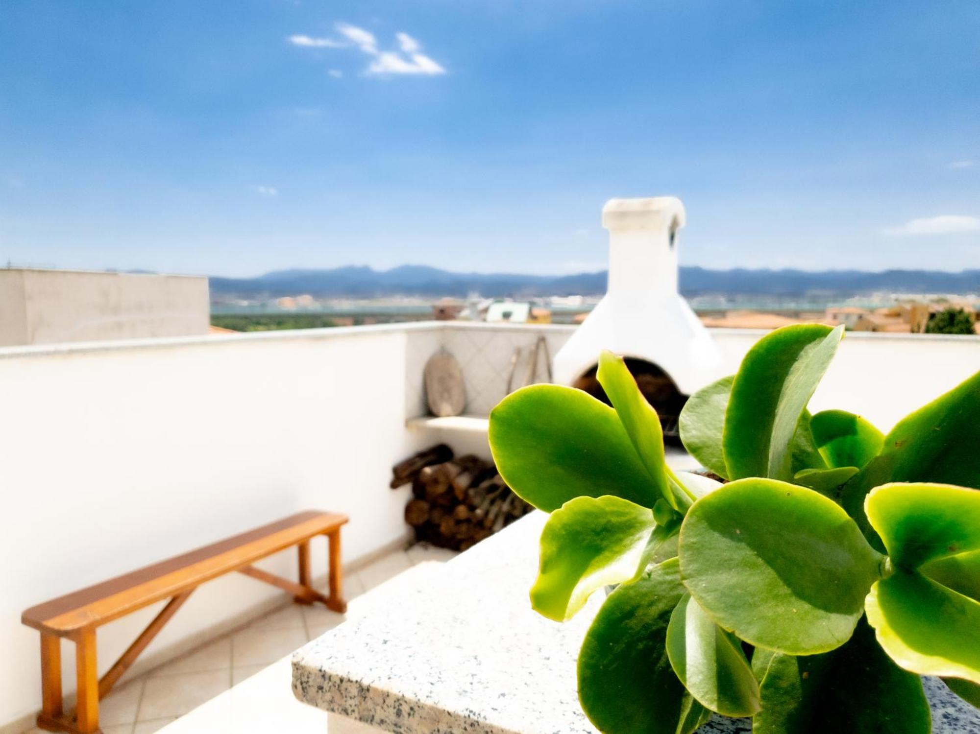 Penthouse Attico Pop - Pms Casevacanze Olbia Exterior photo